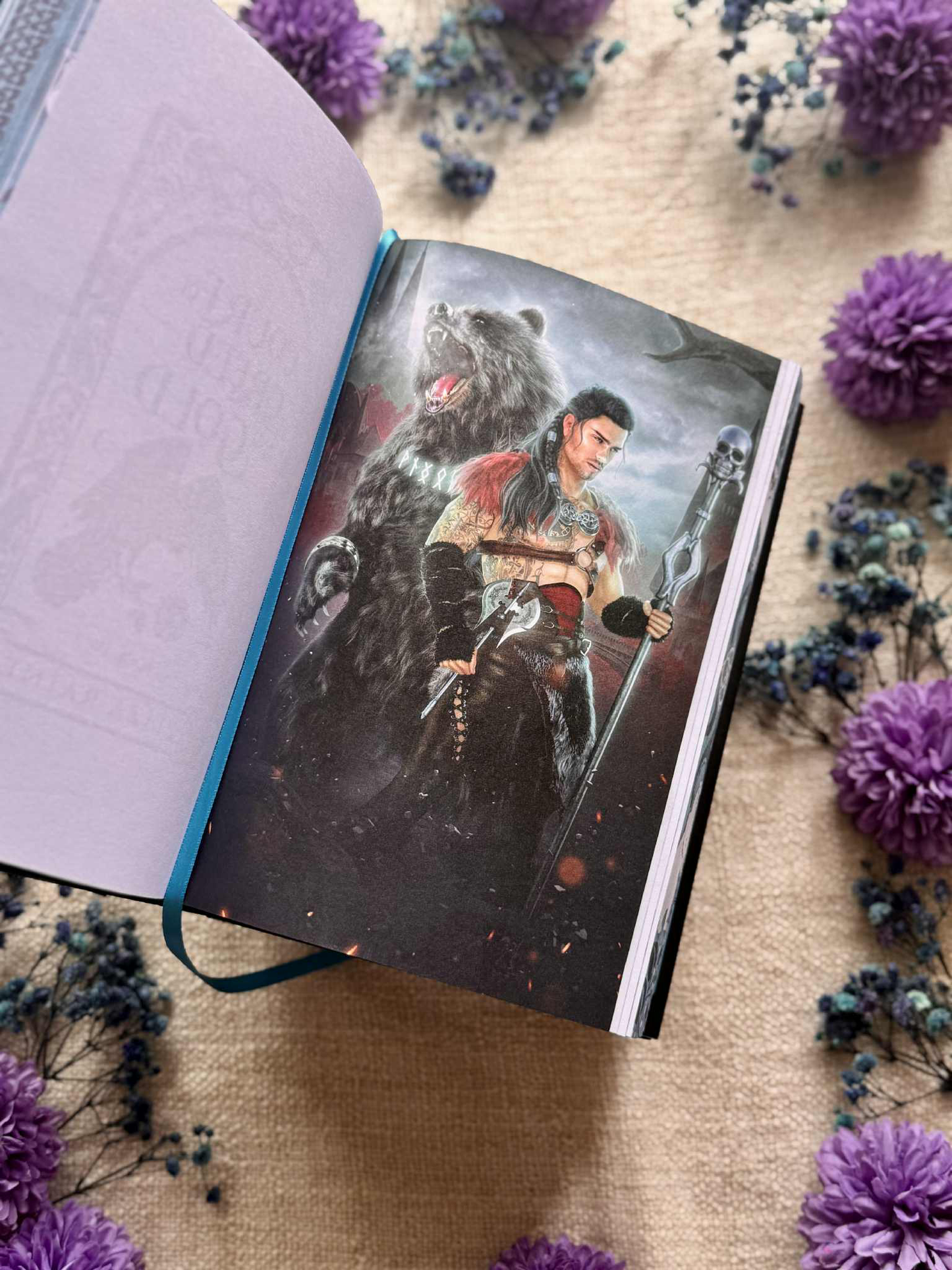 The Shadow Bound Queen Exclusive Luxury Hardcover